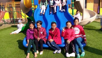 Kire tuma demonstraverunt lector